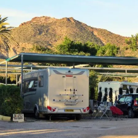Camping 5 Pers Avec Terrasse - Api-1-52-1776 *